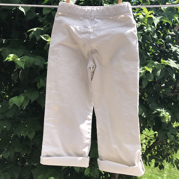 Osh Kosh summer embroidered khaki roll up pants 🌸 - Picture 7 of 8